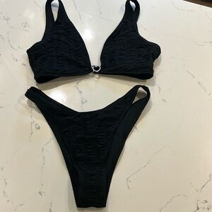 Bikini top and bottom size L